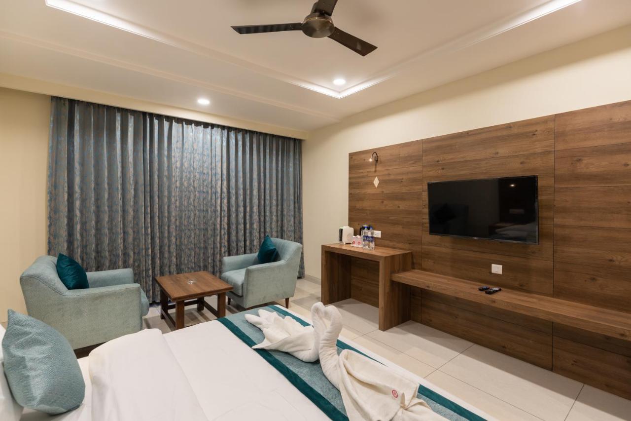 Hotel Highway King Bilaspur Манесар Экстерьер фото