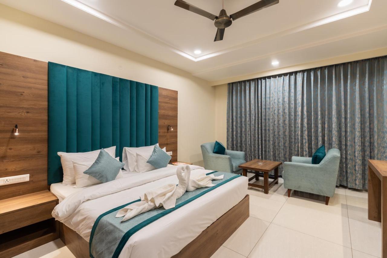 Hotel Highway King Bilaspur Манесар Экстерьер фото